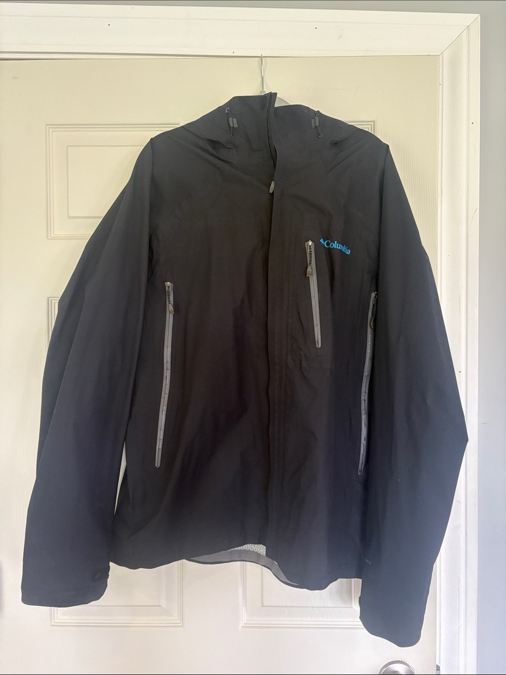Columbia Black Omni-Wick Ultra-breathable Waterproof Shell Jacket
